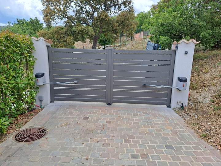 Motorisation de porte de garage Saint-Lô